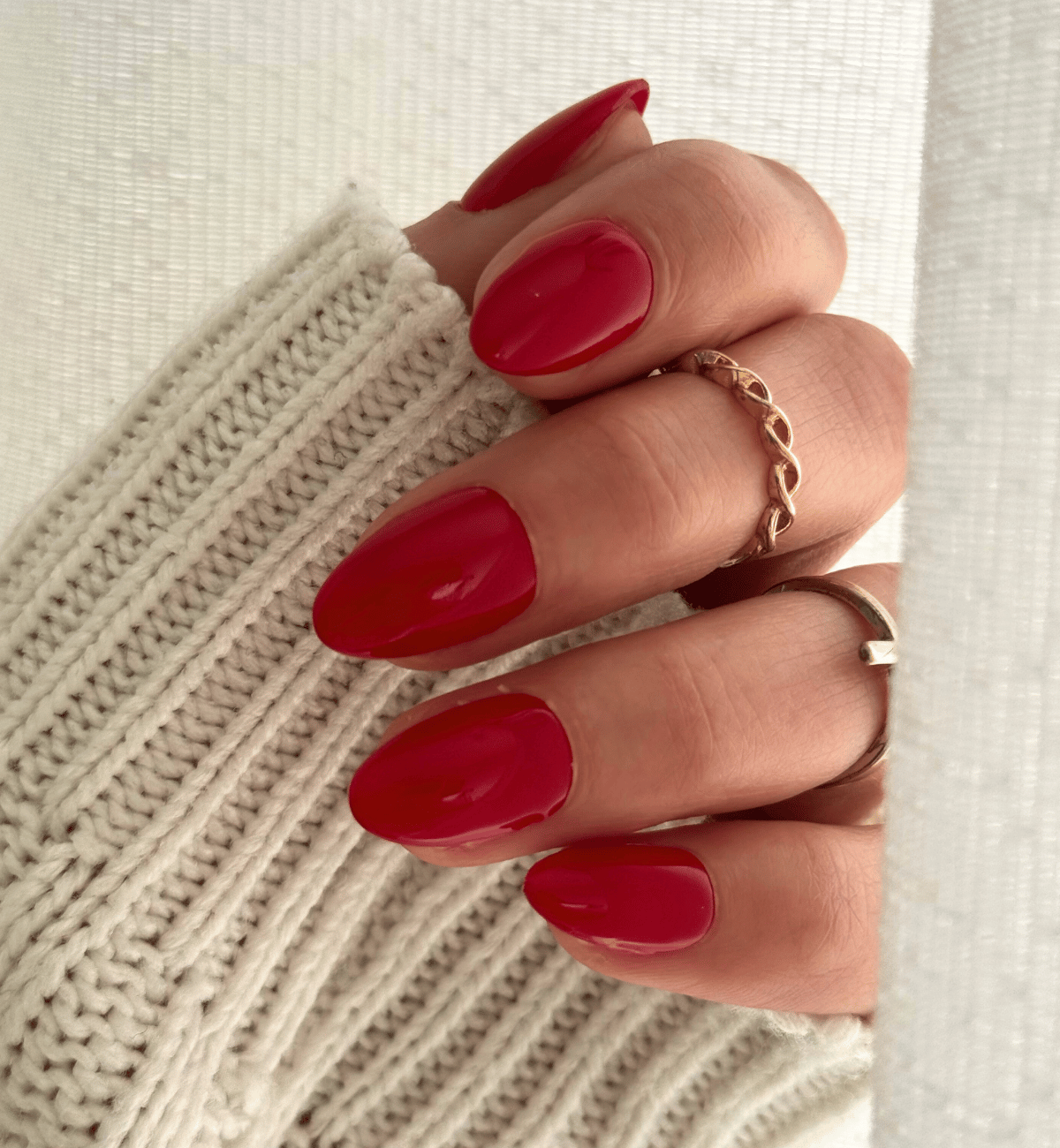 FAUX ONGLES ROUGE AMANDE COURT