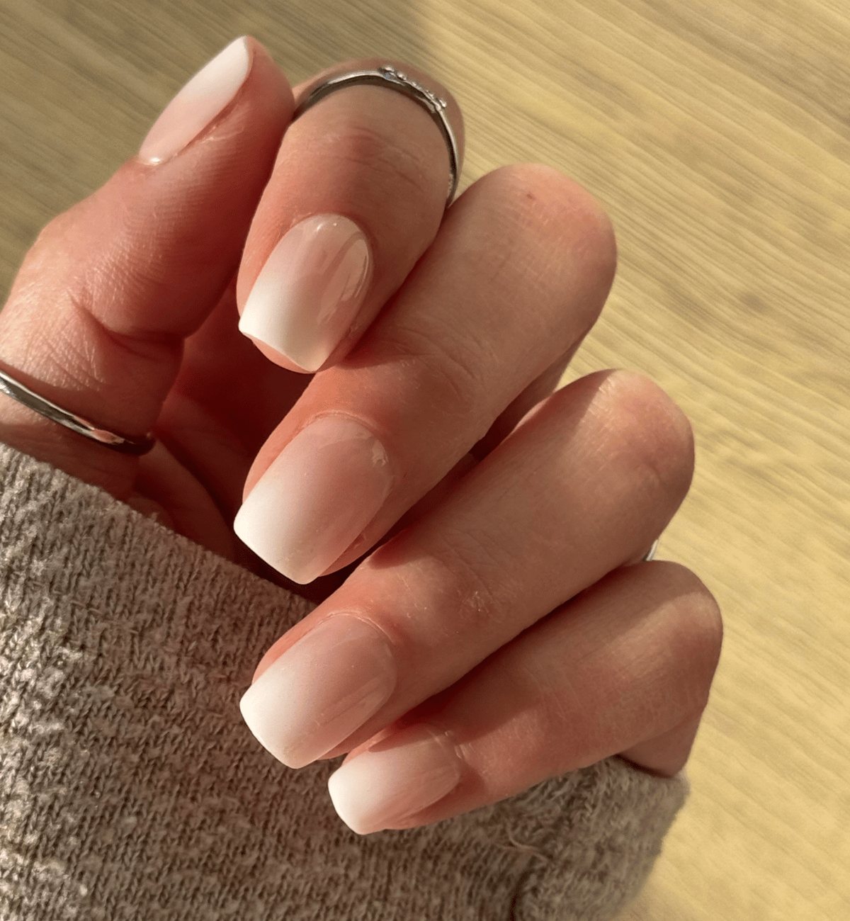 FAUX ONGLES BABY-BOOMER CARRÉS COURTS