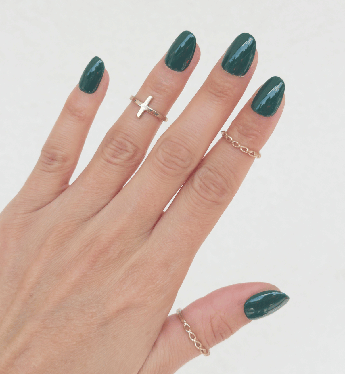 FAUX ONGLES VERTS SAPIN ARRONDIS COURTS